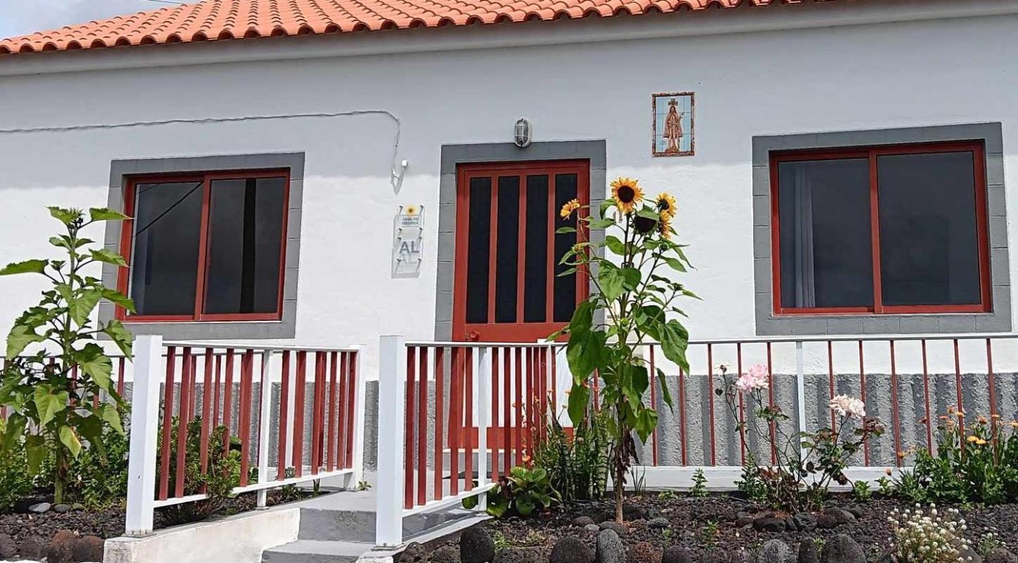 Sunflower Guest House - Madalena - Pico Sao Caetano  エクステリア 写真